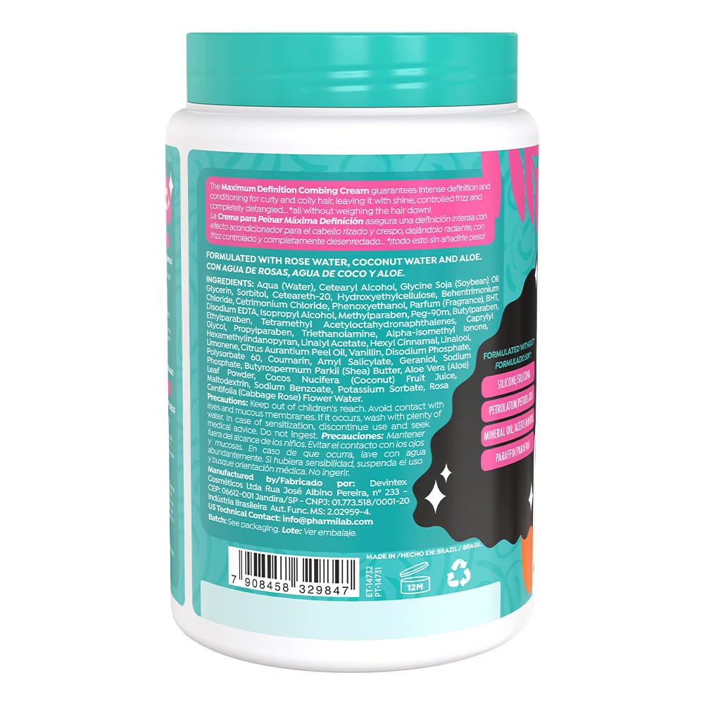 Salon Line Maximum Definition aloe vera hair fiber closeup showing hydration and sealing effect.