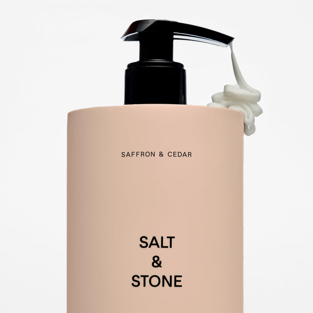 Salt & Stone saffron cedar fast-absorb demonstrates quick hydration after shower or gym.