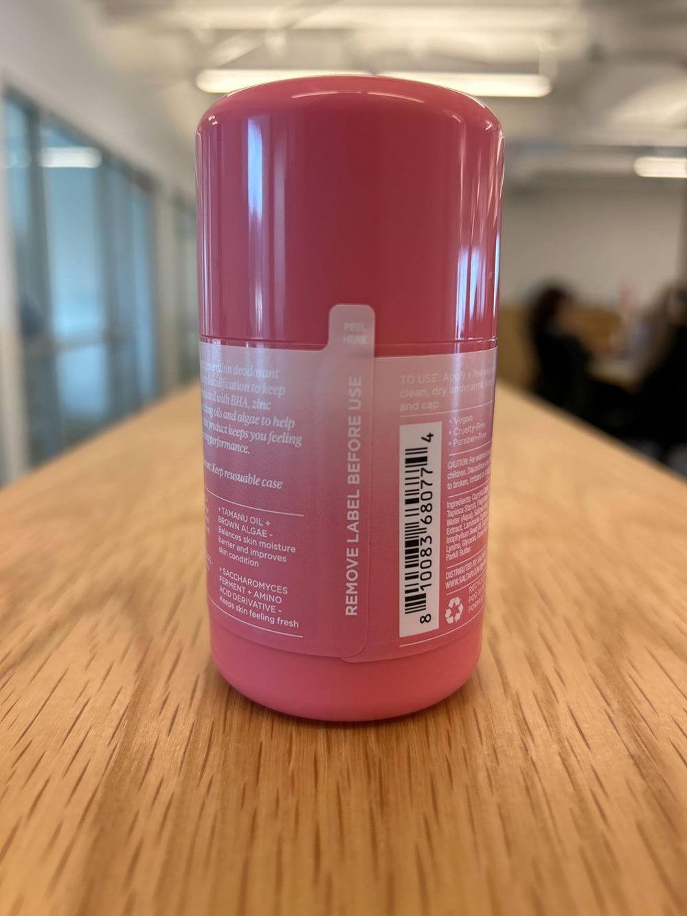 Saltair Pink Beach label zoom highlights fragrance notes and branding.