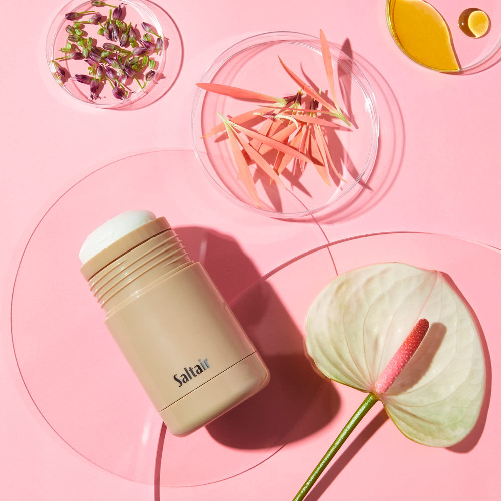 Morning routine with Saltair Santal Bloom for a fresh start to the day.