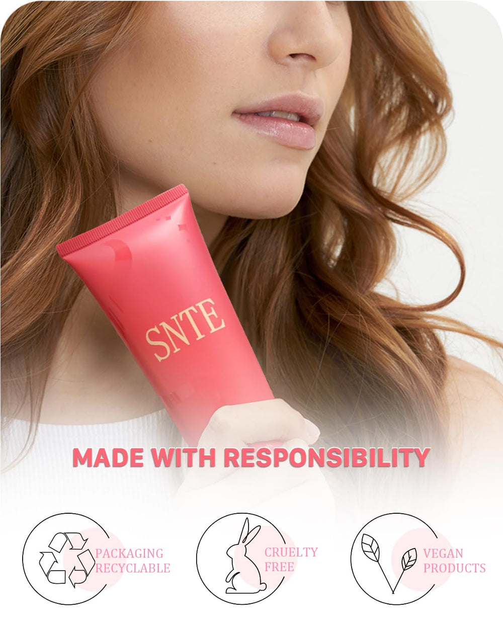 Samnyte 4-in-1 Styling Cream kid-safe smoothing on children’s hair.