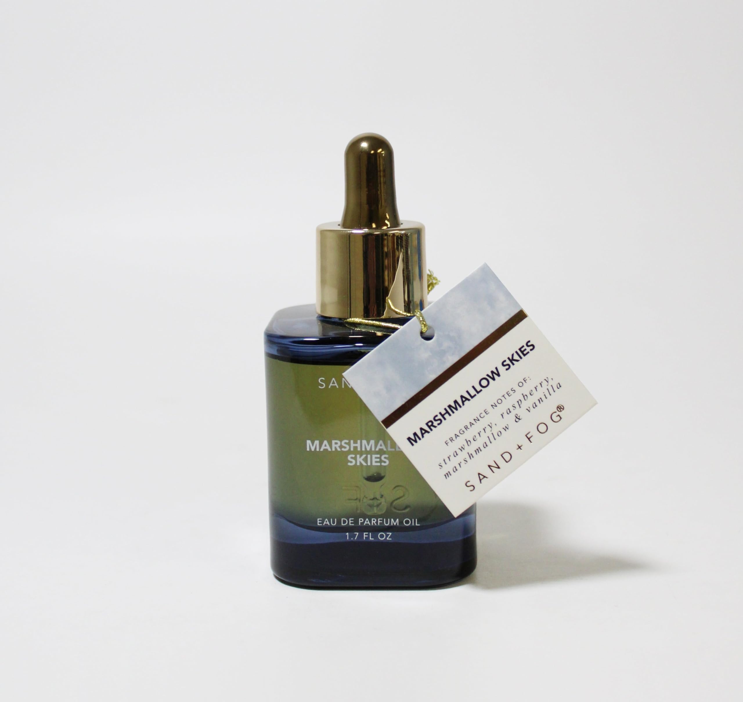 Sand + Fog Marshmallow Skies dropper with gold cap enables precise applications at pulse points