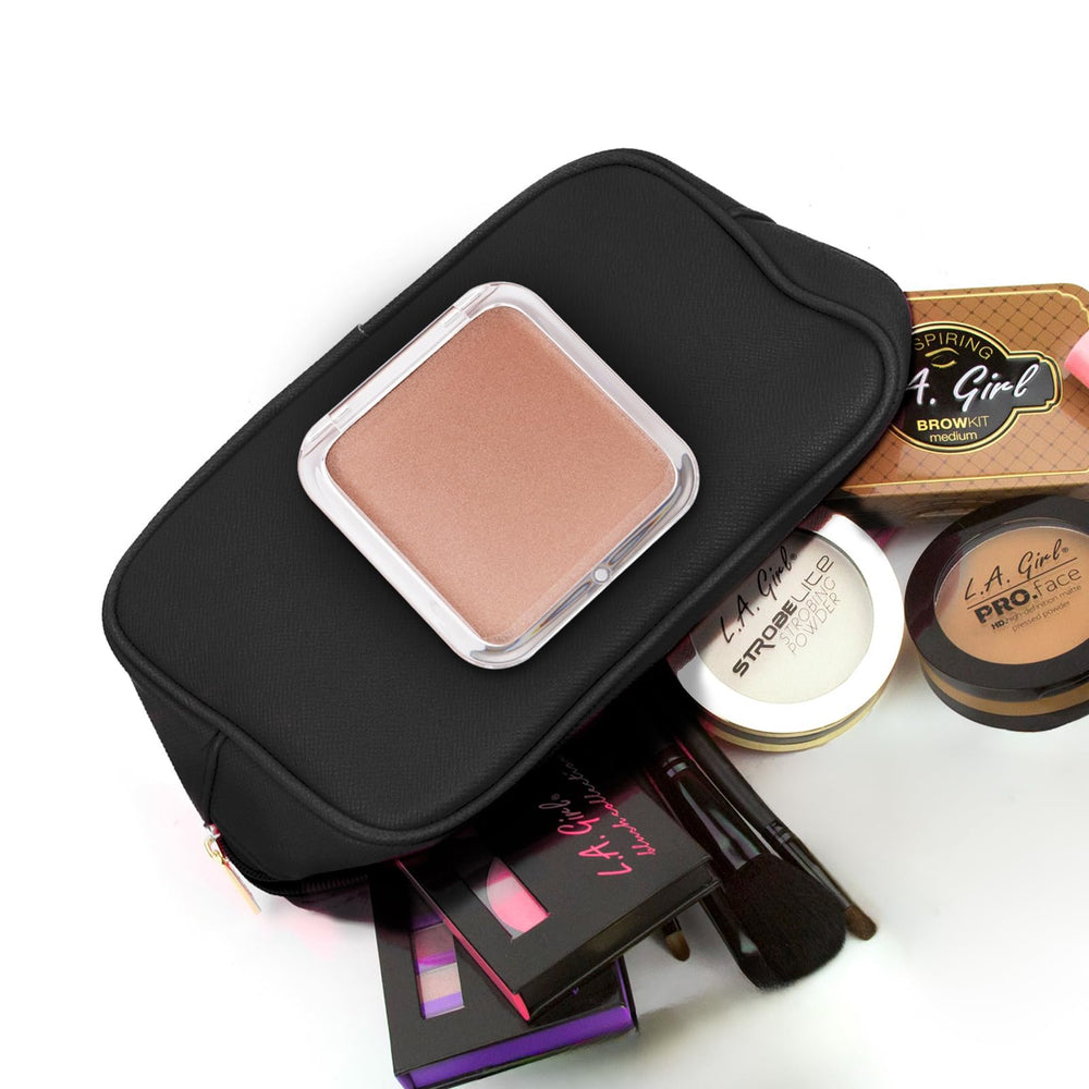 SANTOO Compact magnetic closure protects the mirror during travel