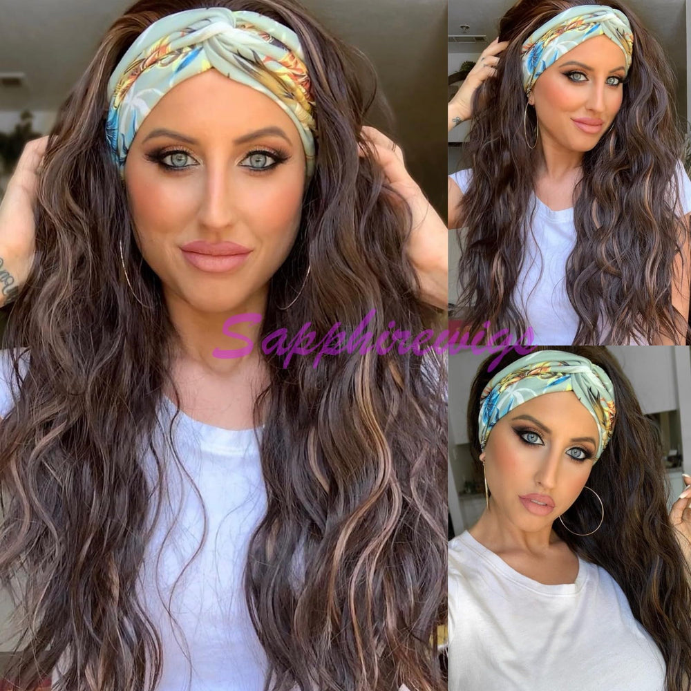 SAPPHIREWIGS 26inch 150% density fullness across the length.