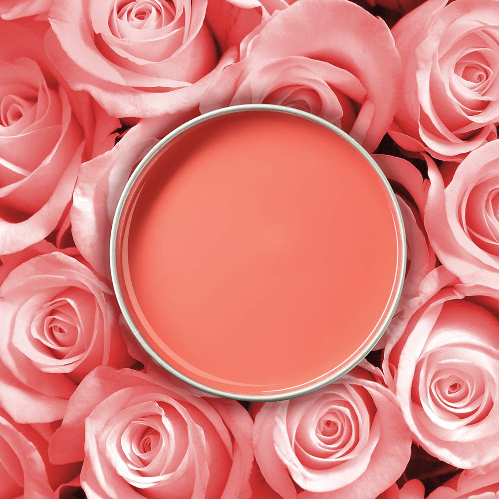 SATIN SMOOTH Deluxe Cream Wax texture closeup showing creamy consistency