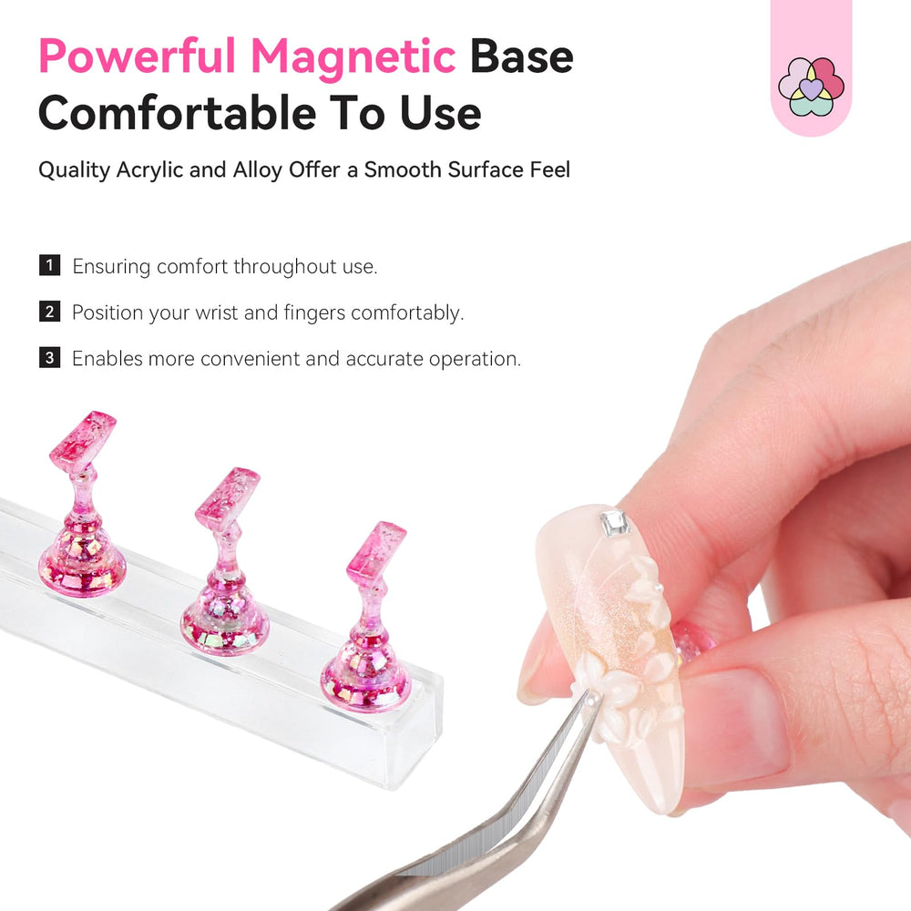 SAVILAND crystal-clear base pairs with metallic holders for a minimalist display.