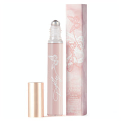 Scent Beauty Dolly Parton Scent from Above notes closeup reveals mandarin and jasmine mood.