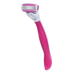Schick Quattro Aloe Vitamin E conditioning strips reduce irritation.