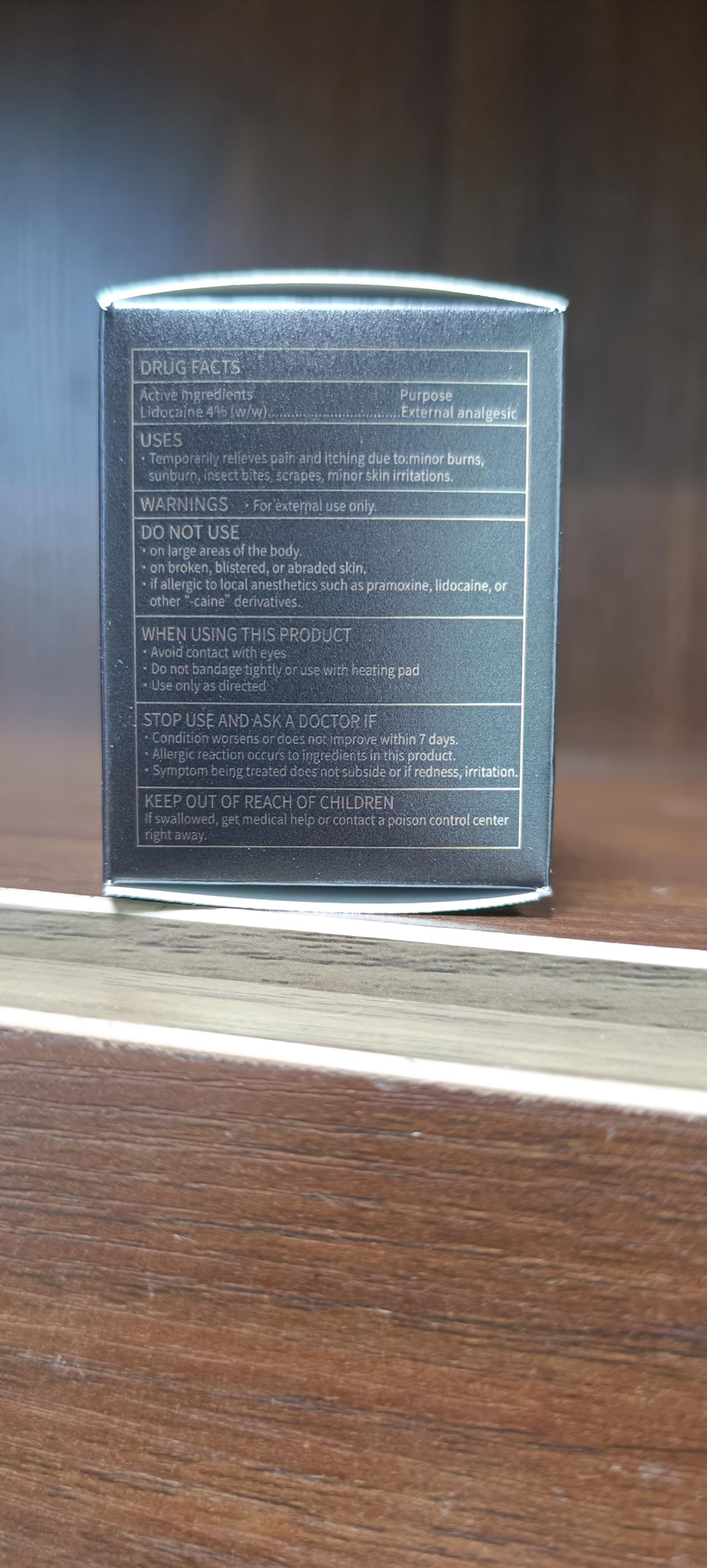 SCHOELIF Numbing Cream rapid-absorption highlights a smooth, non-greasy feel for quick comfort.