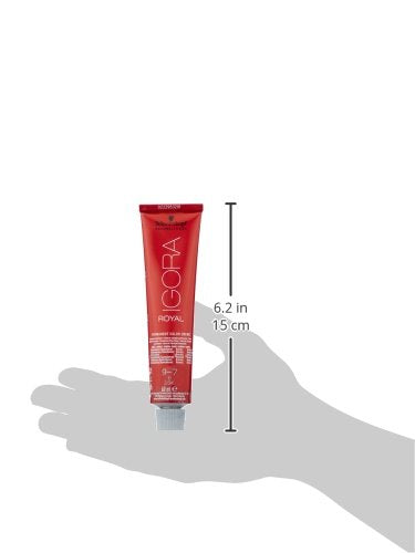 Schwarzkopf IGORA Royal 9-7 hair model reveals vibrant tone and smooth finish.