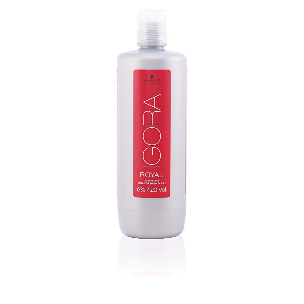 Schwarzkopf Professional ROYAL IGORA ACTIV oil developer closeup highlighting high oil content.