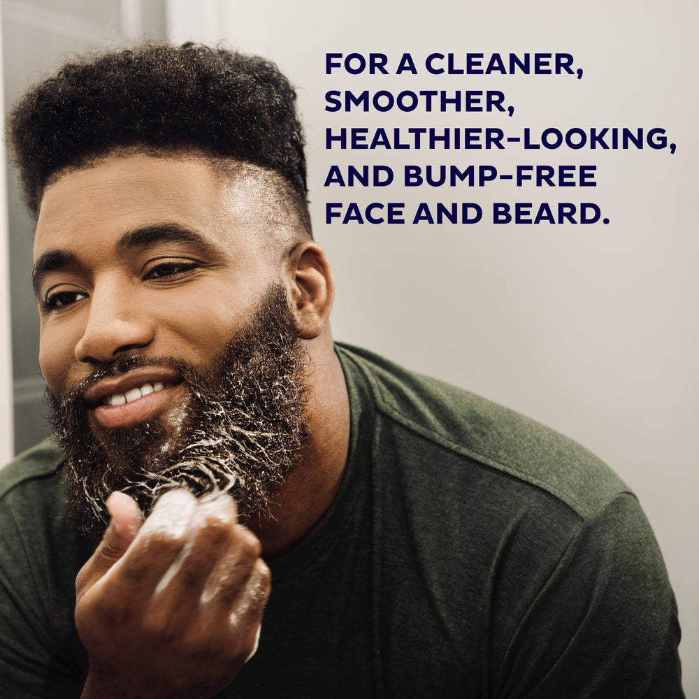 Scotch Porter exfoliating beard wash powder-to-foam action ready to use