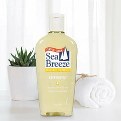 Sea Breeze Astringent Original 3-Pack close-up label highlights original formula