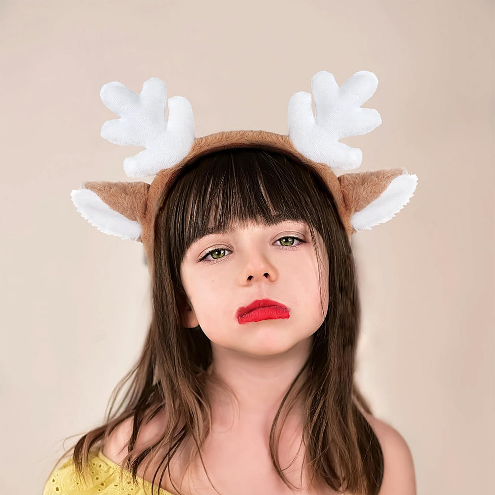 SeBneny reindeer headband used as holiday photo prop for celebrations