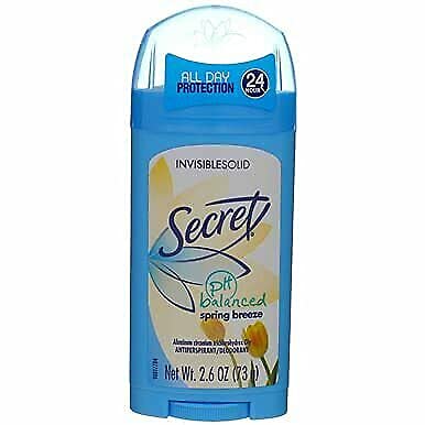 Secret Spring Breeze solid 3 label graphic highlights invisible solid and balanced formula.