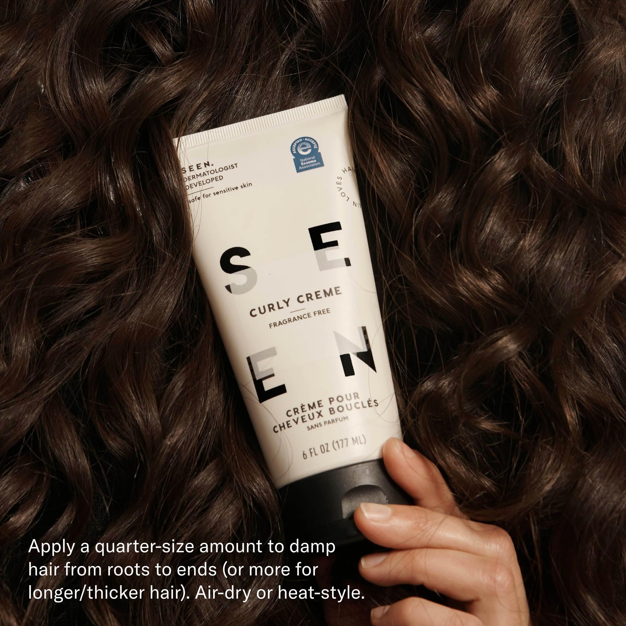 Texture swatch of SEEN Curly Creme reveals rich consistency.
