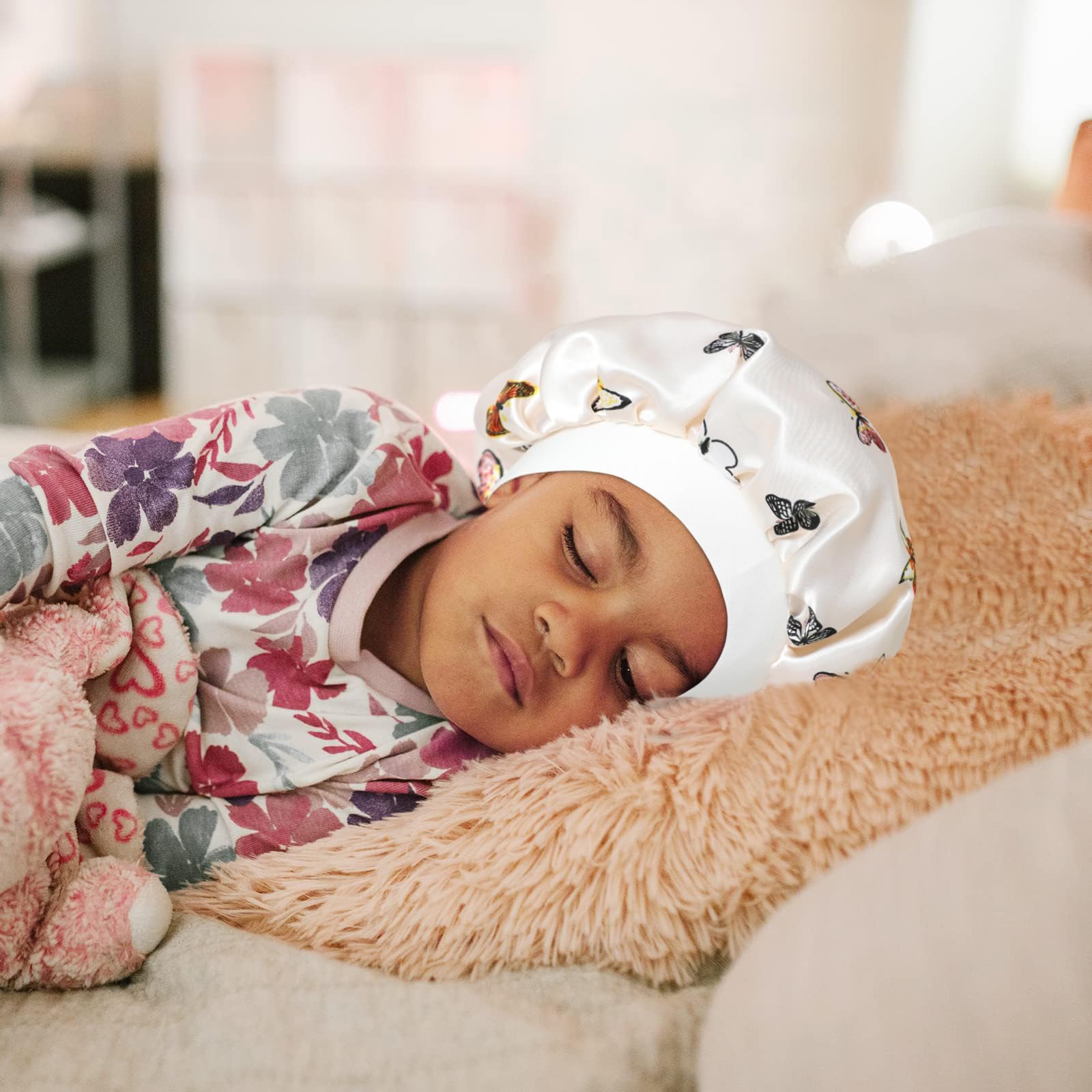 Selalu kids sleep cap hair wrap supports curly styling for daily wear.