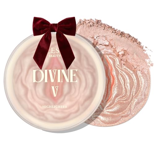 SELESTIA BEAUTY Divine V highlighter compact closeup for radiant everyday glow
