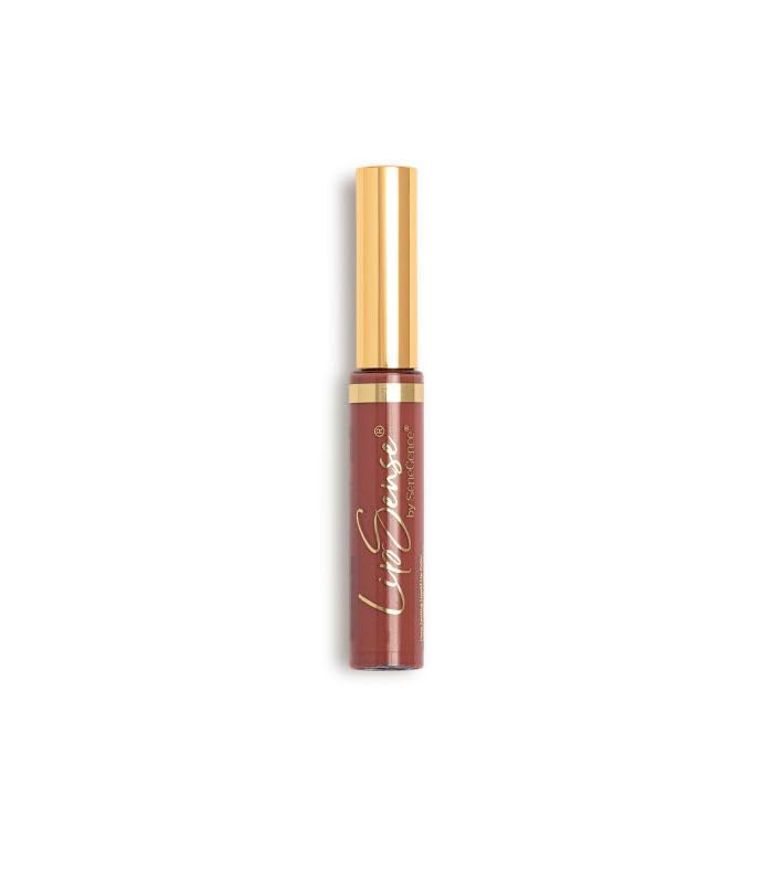 SeneGence LipSense 18-hour wear close-up shows transfer-proof color.
