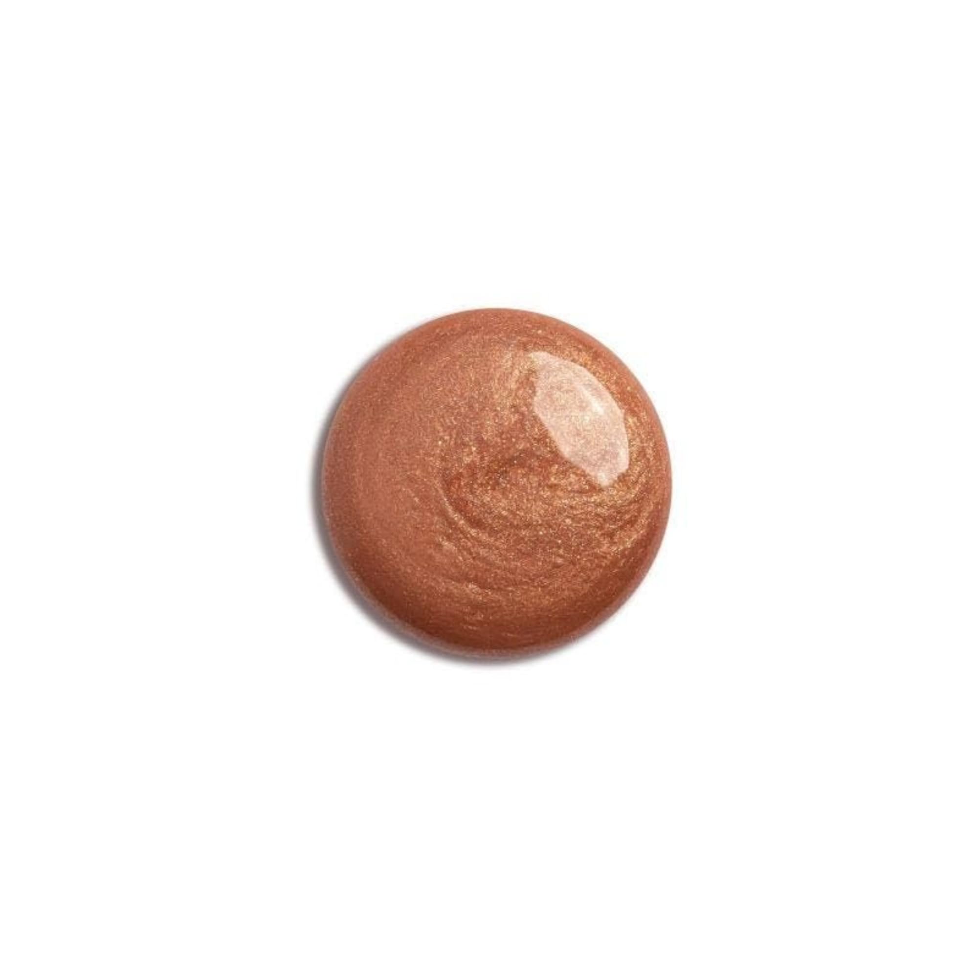 SeneGence LipSense waterproof application swatch resists smudging in water.