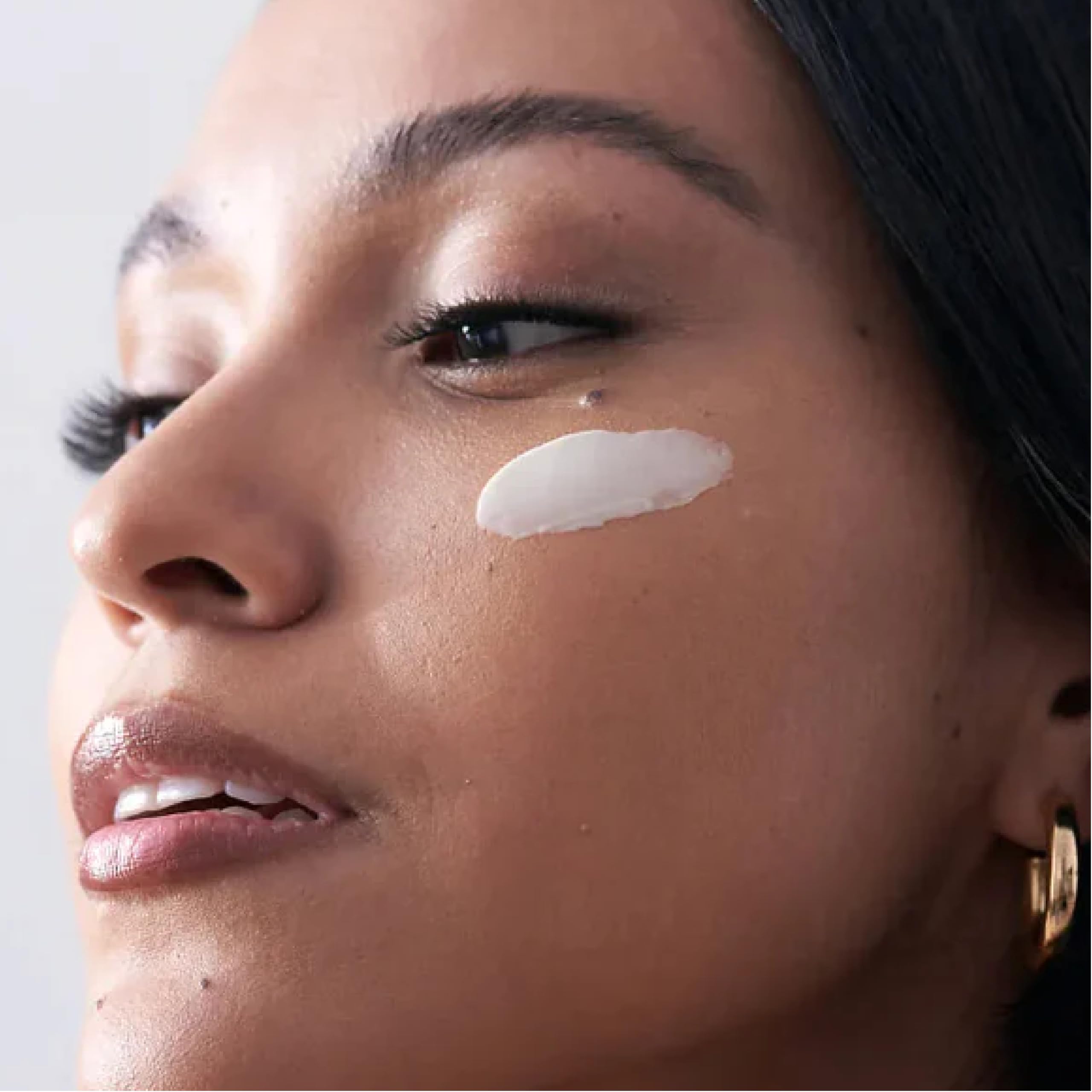 Sente Daily Soothing Cleanser packaging highlights clean, paraben-free formula.