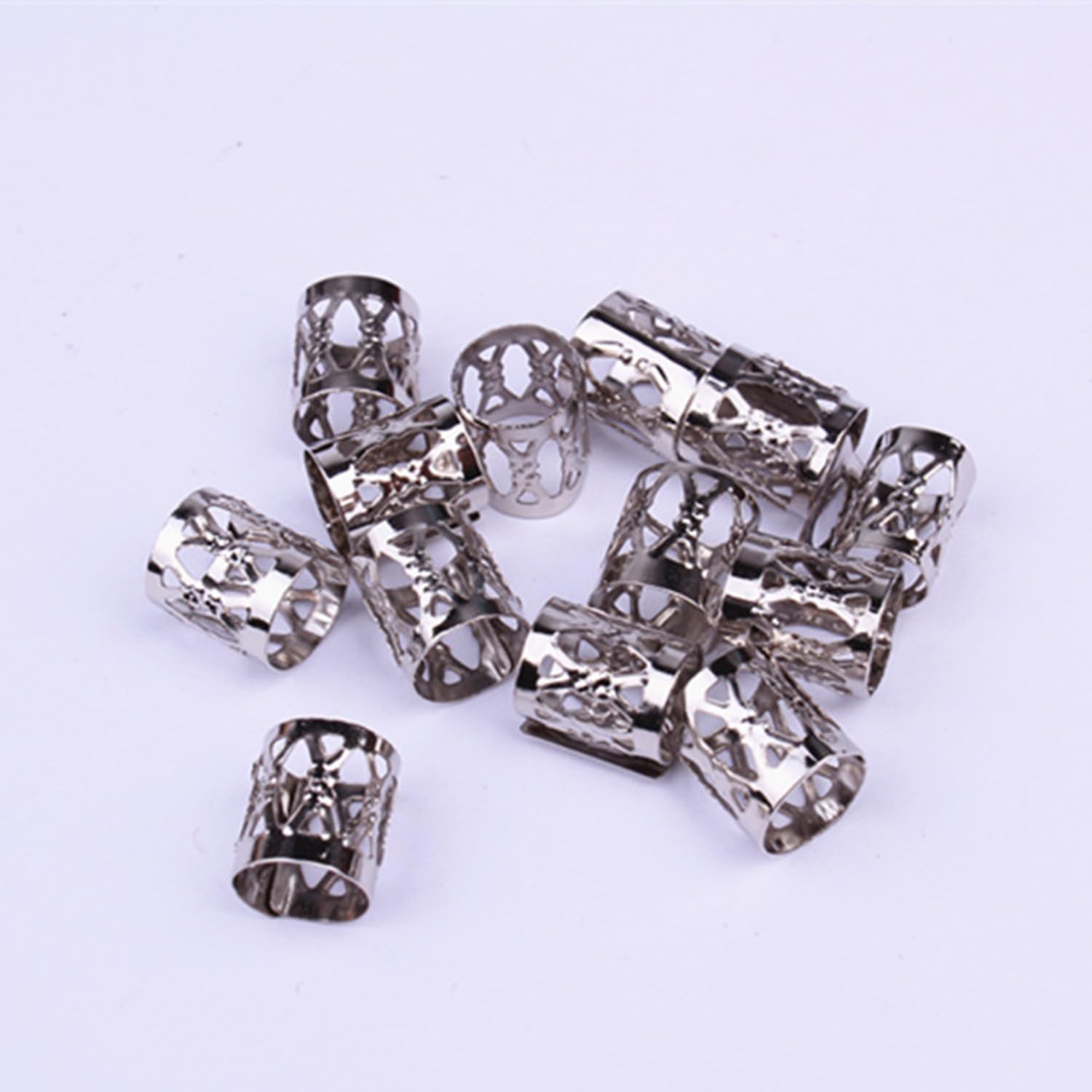 Sevenhead braid rings metal clip-on hair detail for secure twists.