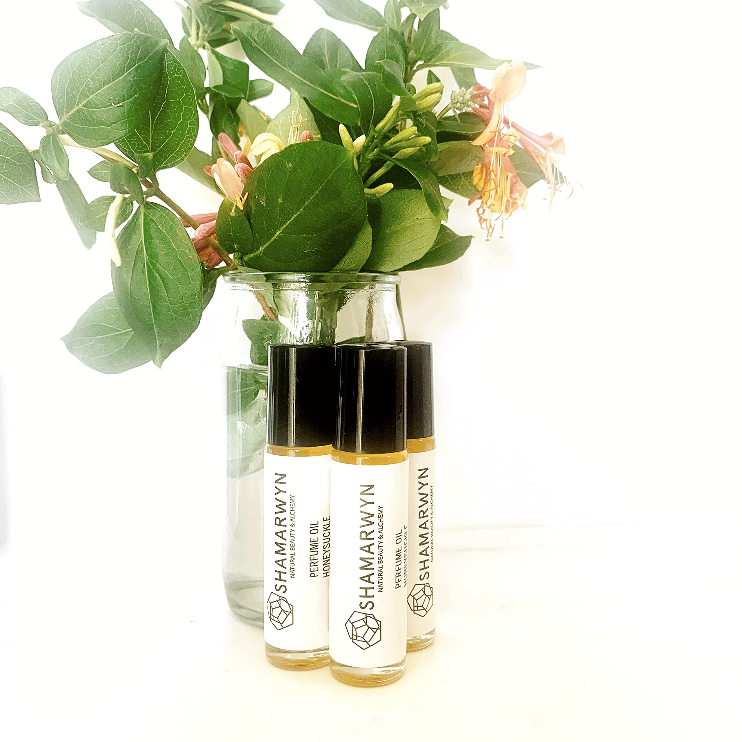 shamarwyn Honeysuckle Perfume Oil garden-notes captures garden-inspired floral mood for special moments