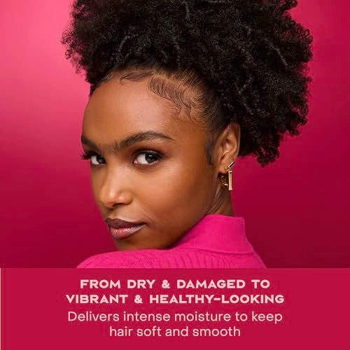 Sheamoisture Hydration Milk application on damp hair supports moisture-locking.