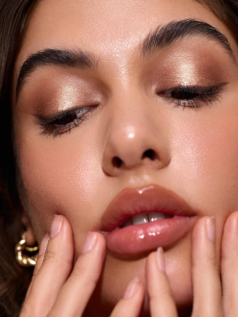 SHEGLAM Creamsicle Eyeshadow Stick smooth formula demonstrates effortless glide and blending.