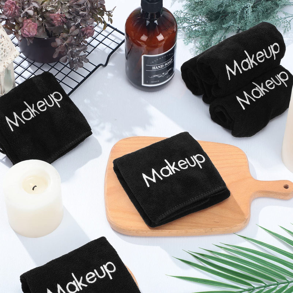 Shimeyao makeup towels folded close-up, ultra-soft microfiber texture ideal for sensitive skin.