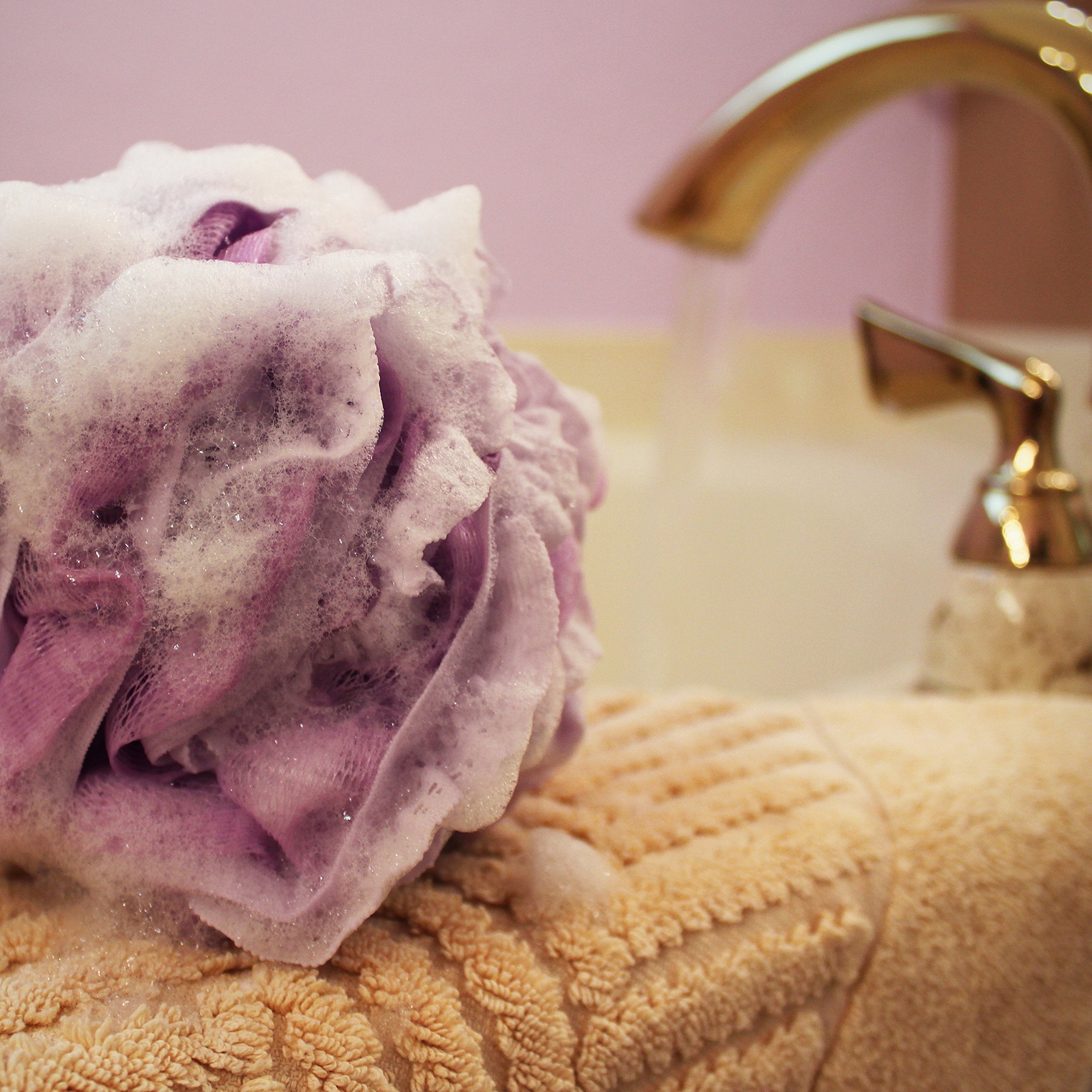 Shower Bouquet gift-ready loofah set as a thoughtful present