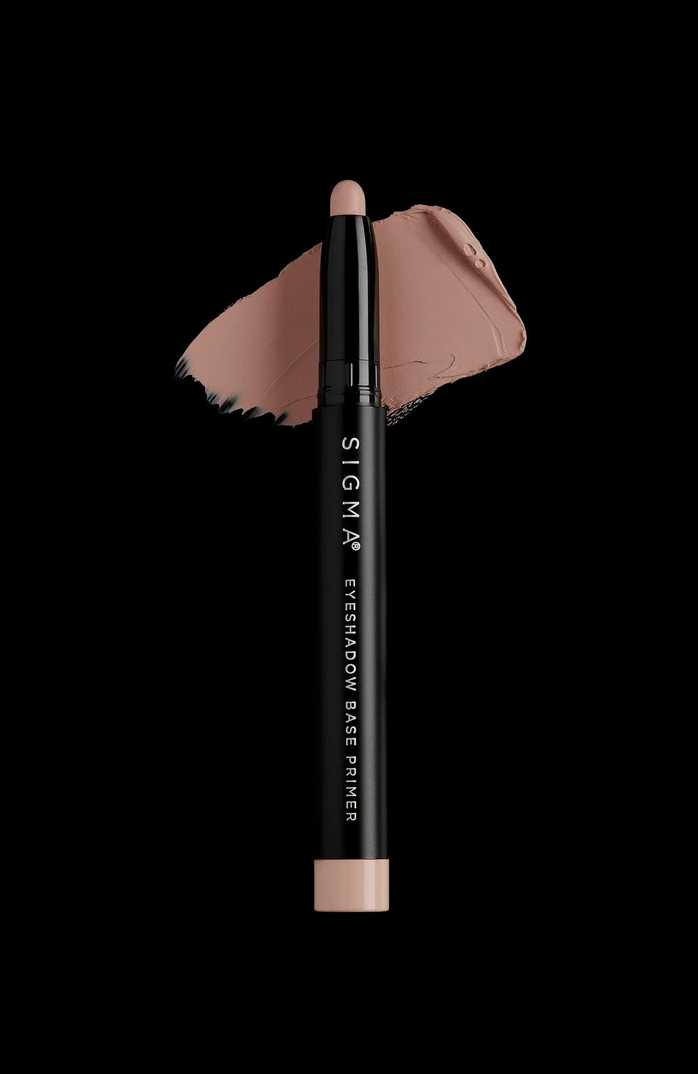 Sigma Beauty Eyeshadow Primer Base application on lid for precise control.