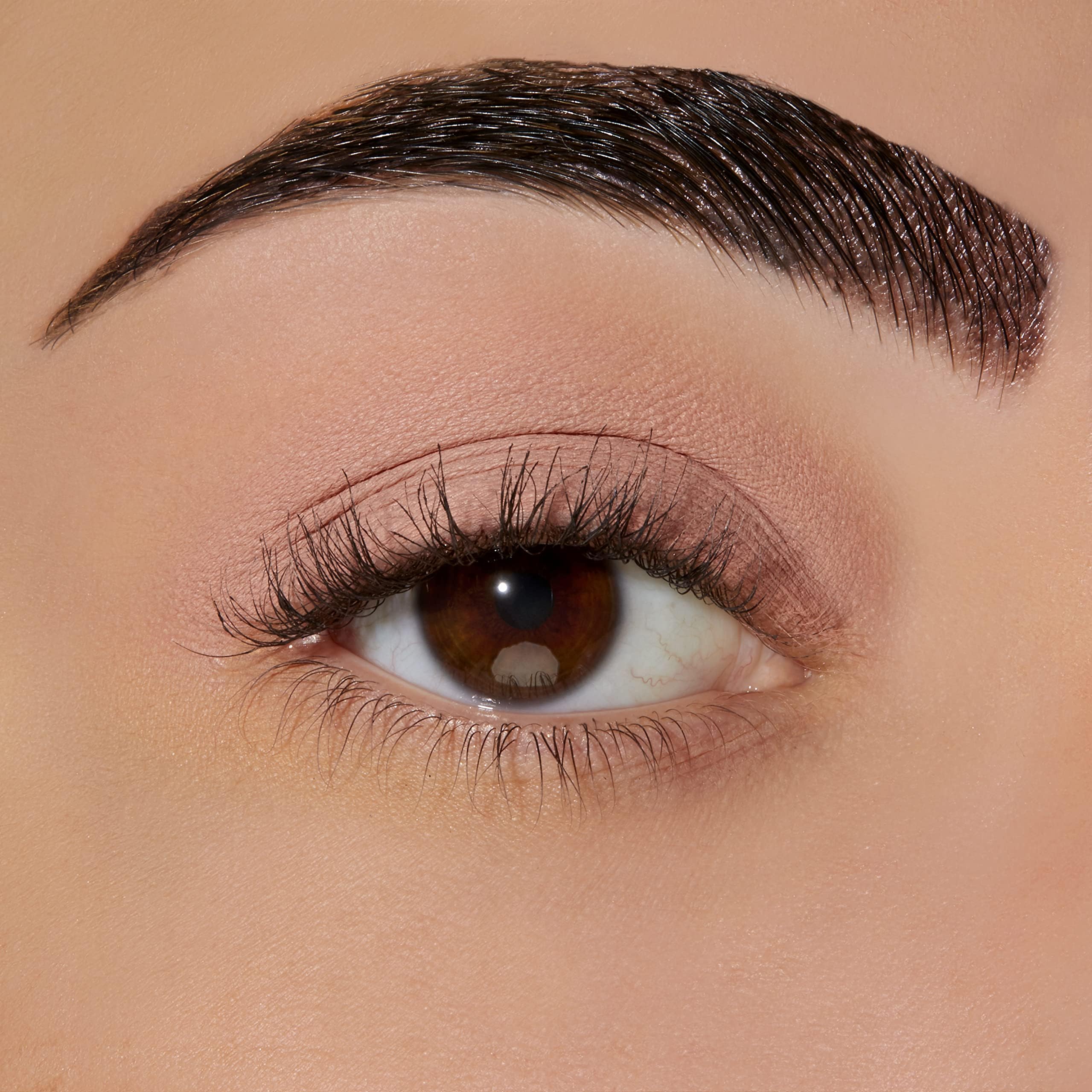 Sigma Beauty Eyeshadow Primer Base close-up texture for a smooth base.
