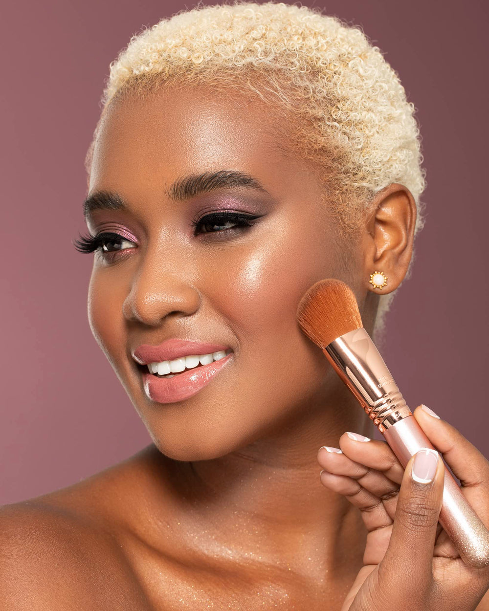 Sigma Beauty F47 Multitasker shown as vegan cruelty-free brush option.
