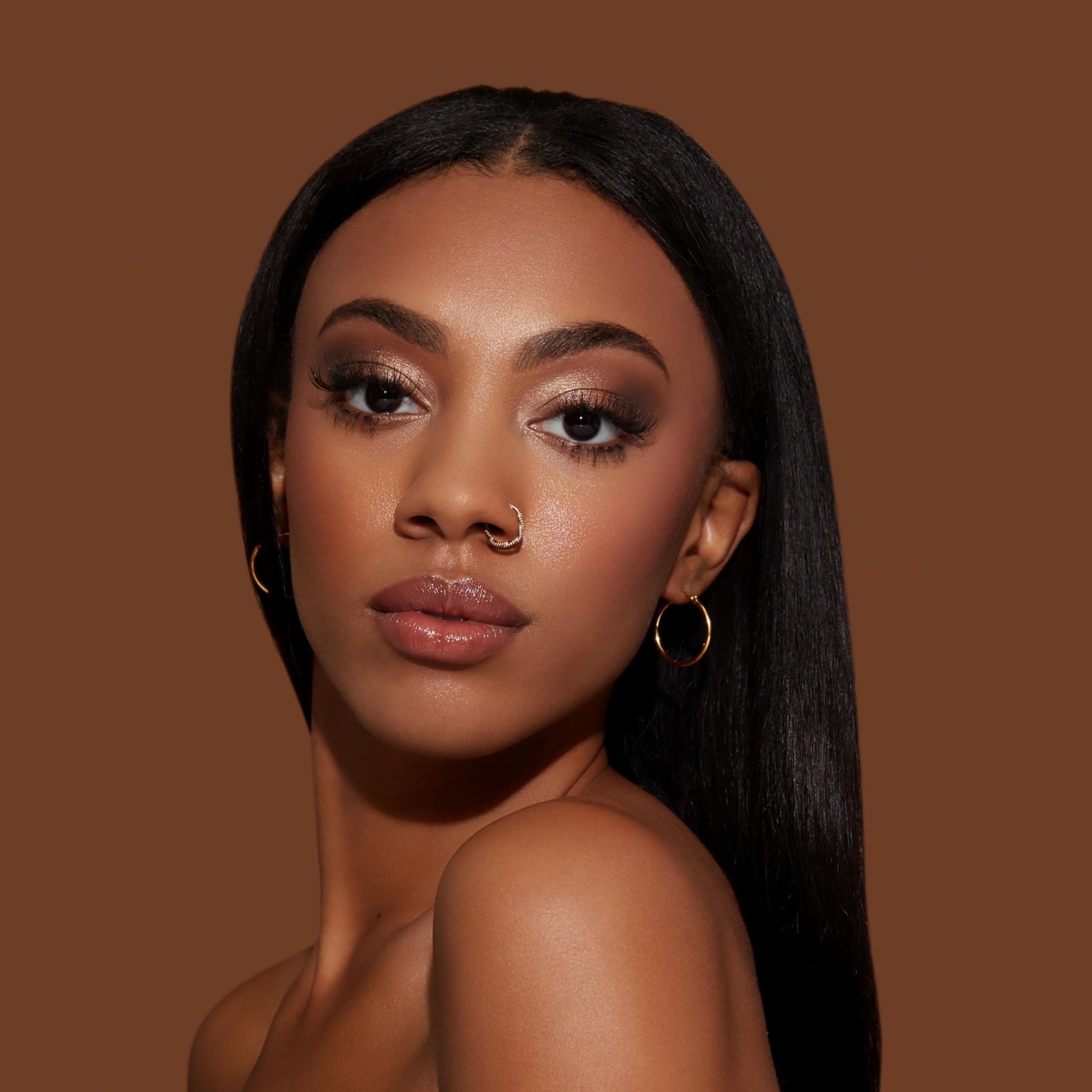 Sigma Beauty Tiramisu quad demonstrates compact design for quick eye looks.