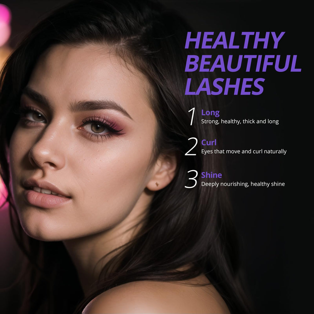 SIIEEC Lash Serum applicator brush ready for precise application.