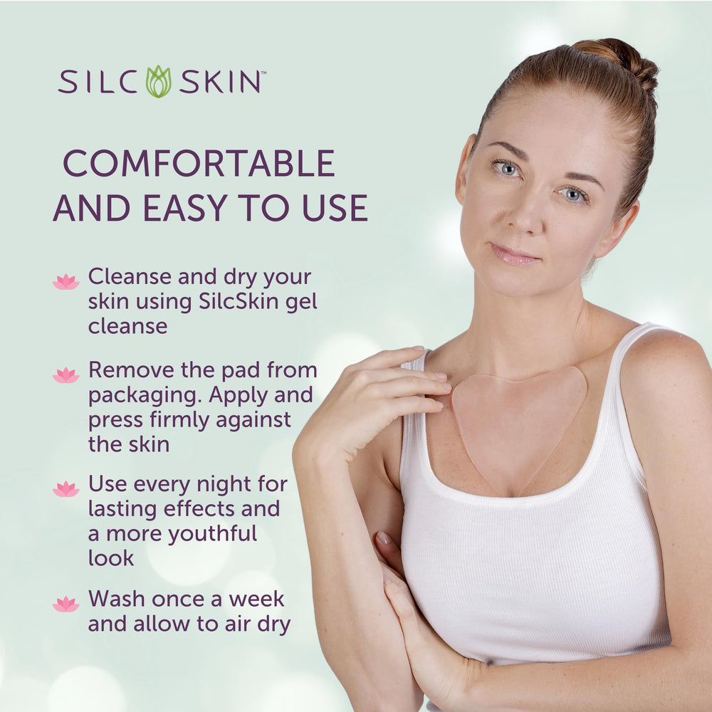 Silc Skin Decollette Pad cleaning process demonstrates reusable silicone patch maintenance.
