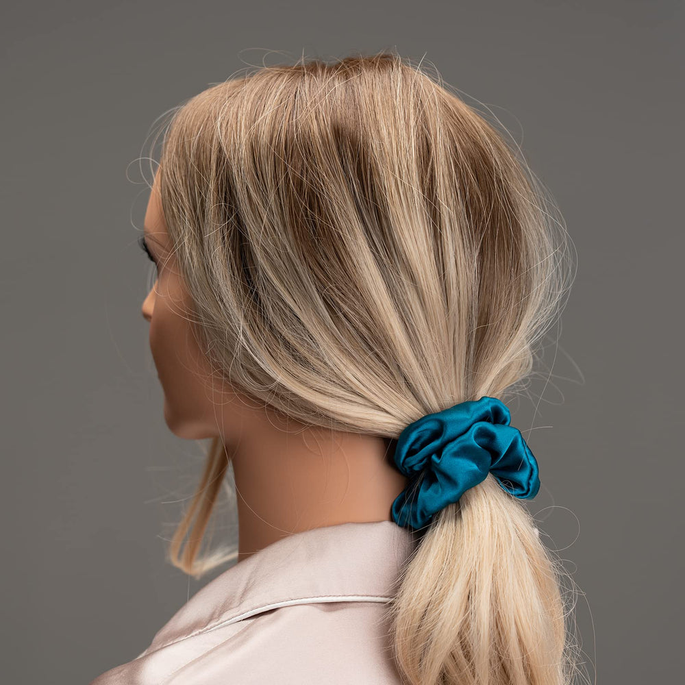Silmer silk scrunchies apricot close-up highlights luxurious mulberry silk