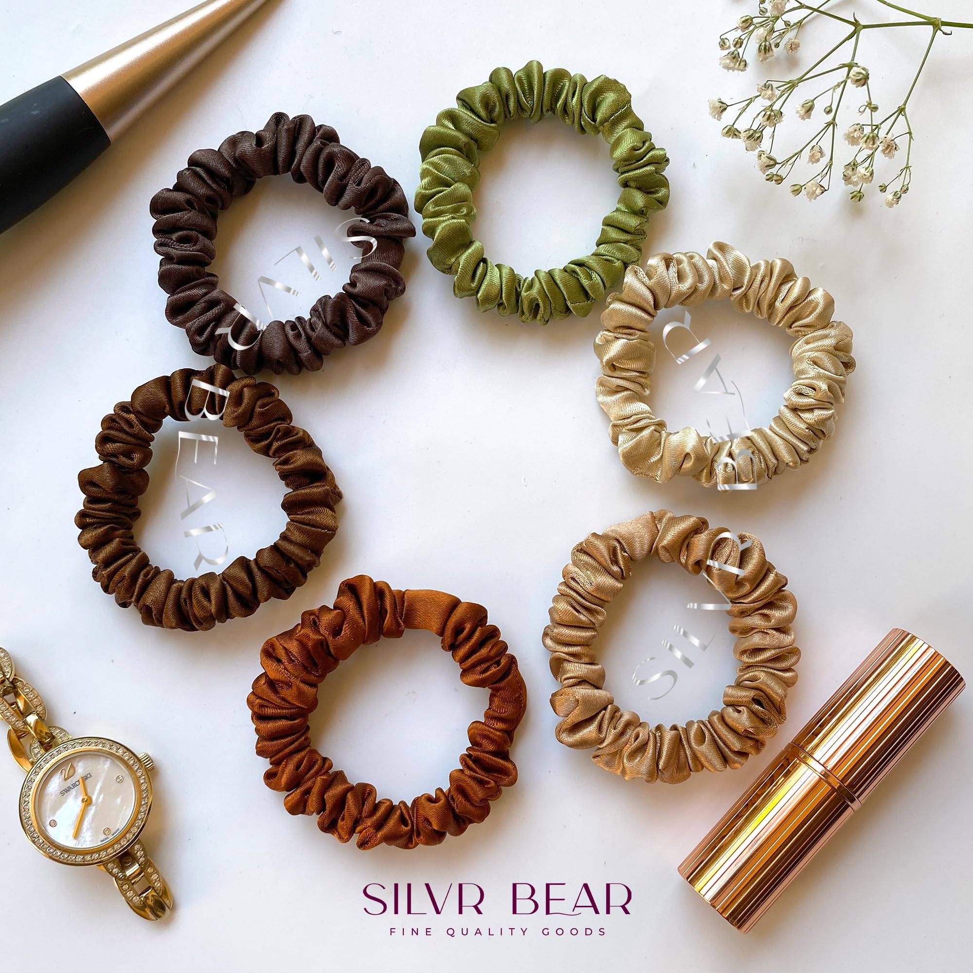 Silvr Bear skinny-scrunchie wrist-accessory – subtle fashion-forward option