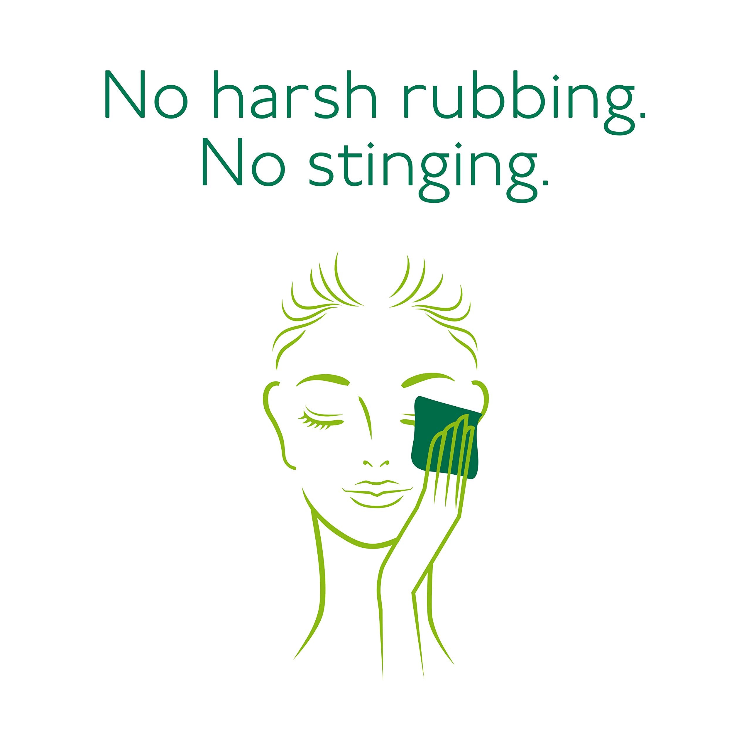 Simple Cleansing Wipes with vitamin B5 and vitamin E rich formula close-up
