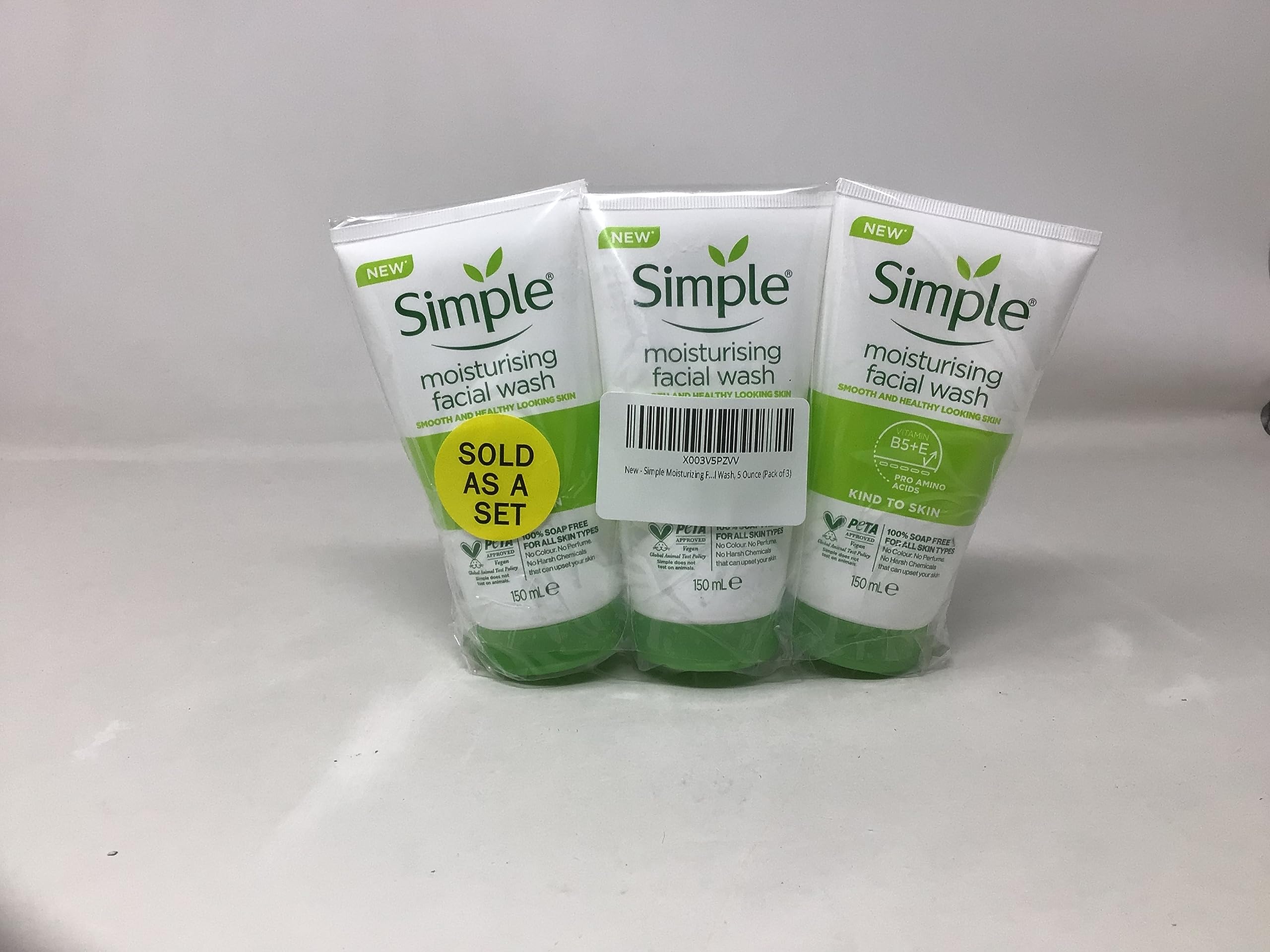 Simple Moisturizing Facial Wash uses purified water for a clean, refreshed feel.