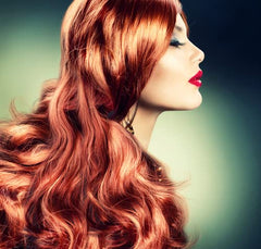 Simply Stylin' Light Silk Spray Unscented mist for smooth frizz control and shine.