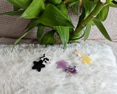 SINNKY geometric alligator clip demonstrates secure hold with versatile styling options.