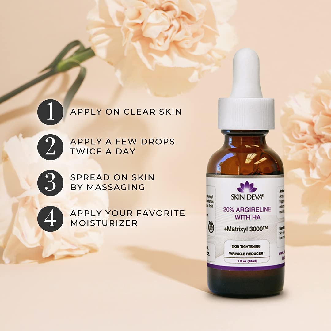 SKIN DEVA hyaluronic acid serum glow demonstrates hydration