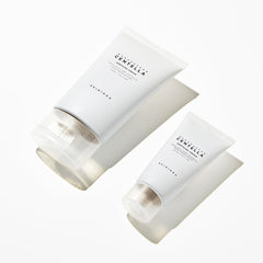 SKIN1004 Madagascar Centella Travel Kit toner bottle emphasizes refreshing toning step during trips.