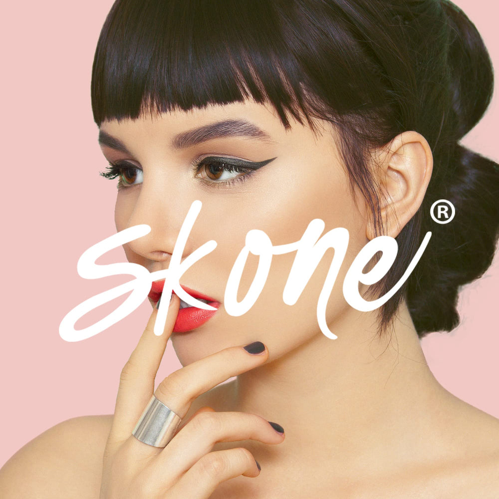 Skone ink detail reveals deep pigmentation for bold liner in fewer strokes.