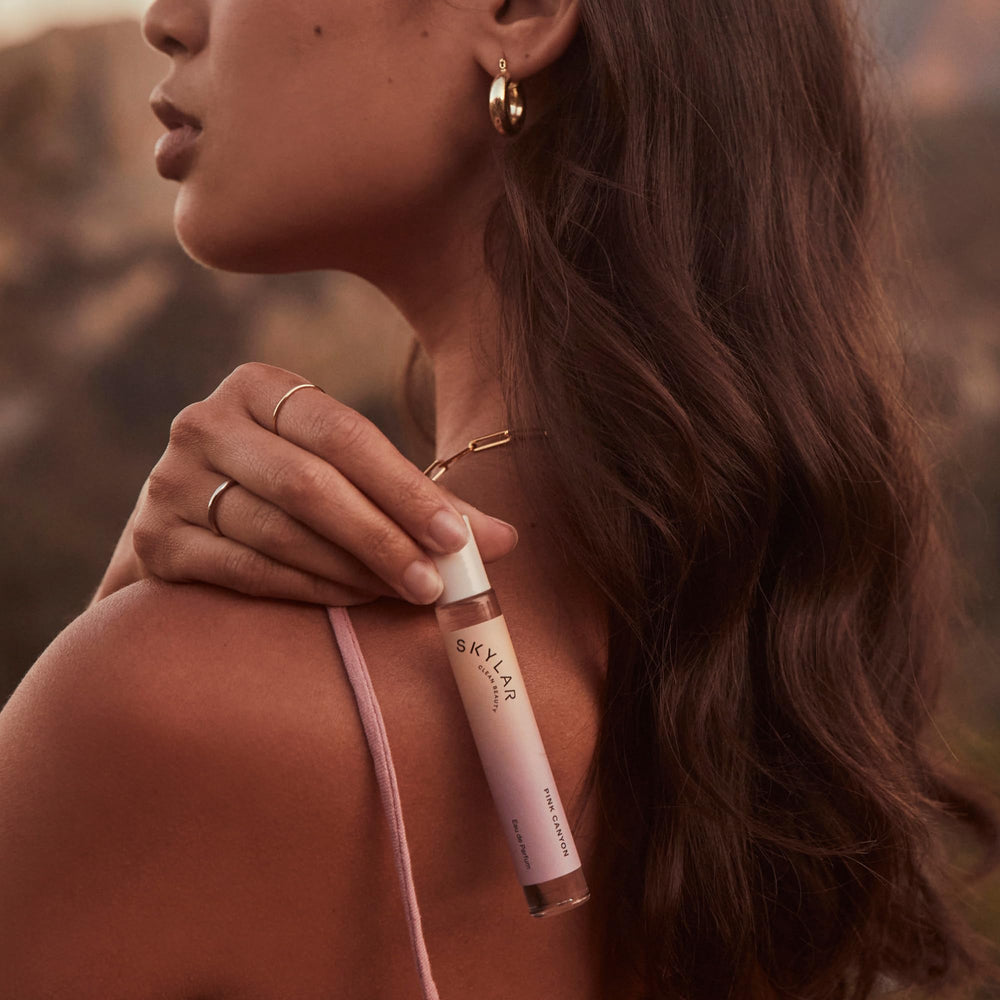 Skylar Pink Canyon EDP note close-up emphasizes grapefruit brightness and citrus opening.
