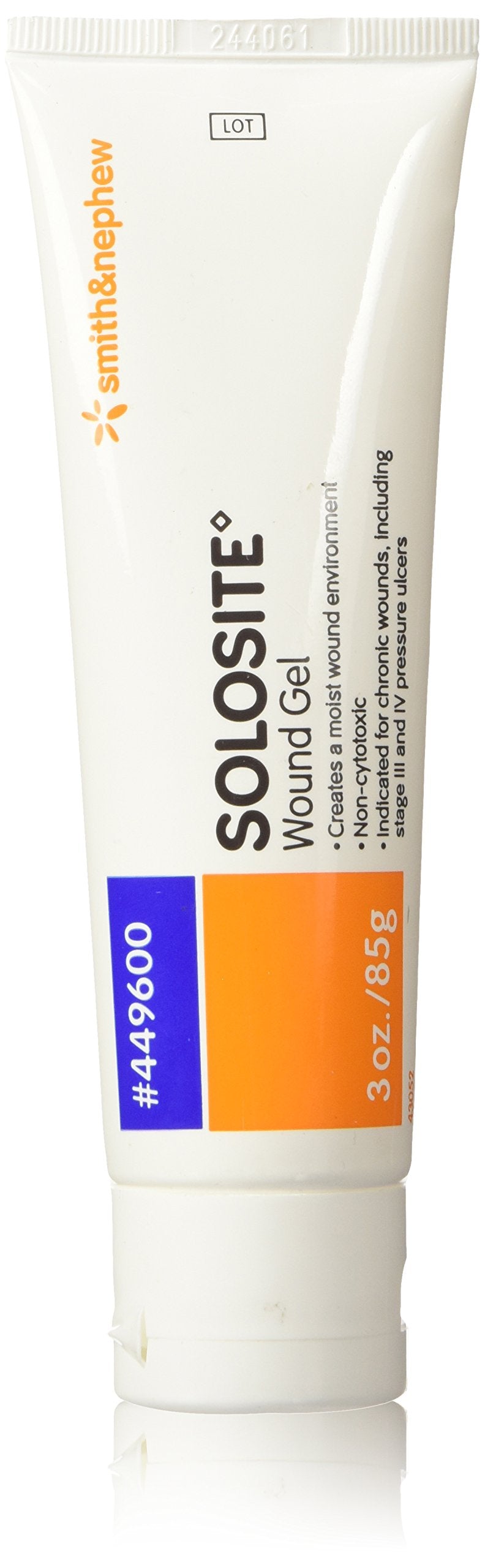 Smith & Nephew SoloSite Wound Gel tube front view for easy daily use.