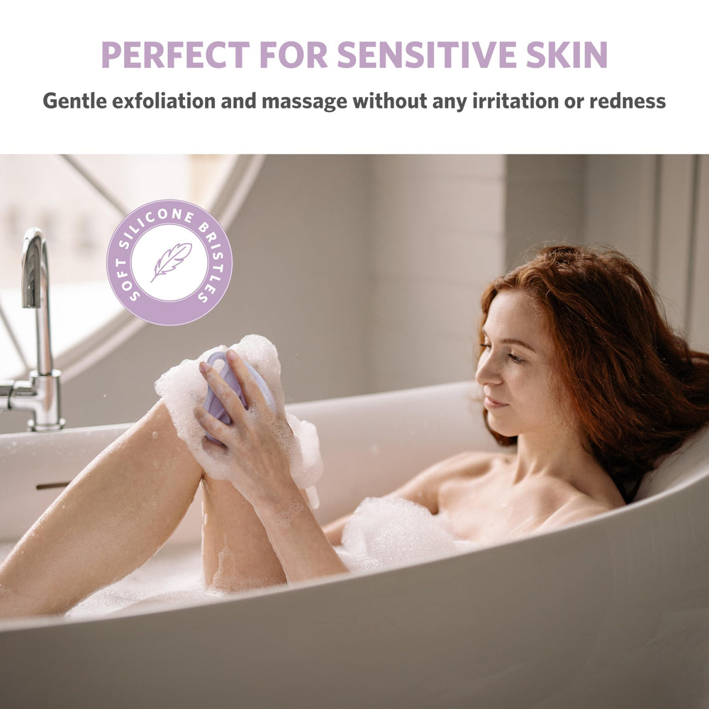 Sndyi hanging-hole design enables easy drying and storage after showering.