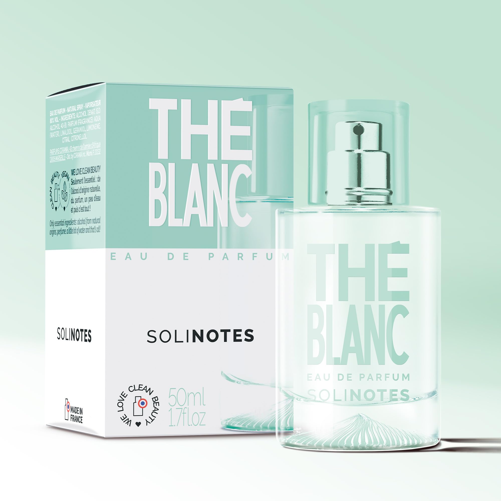 Solinotes Té Blanco: atomizador en acción para rociar fragancia calmante